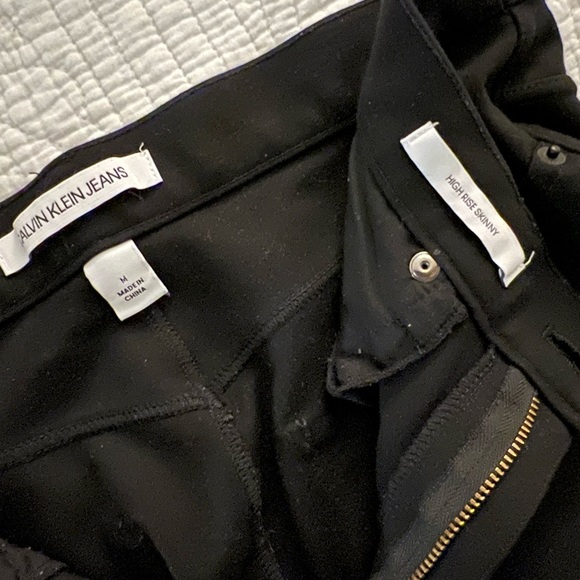 Calvin Klein Jeggings - Picture 2 of 2